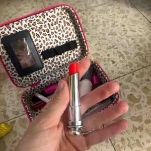 Received Kids Pretend Makeup Cosmetics Set from customer Z****a.