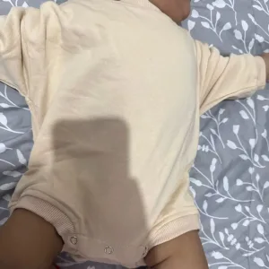 Received Baby Cotton Long Sleeve Bubble Romper from customer G*****n.