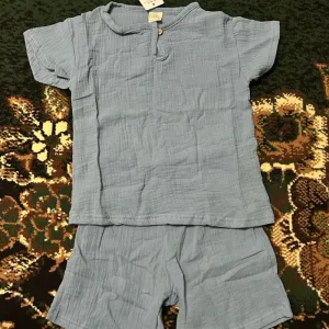 Received Children Cotton T-Shirt and Shorts Clothing Set from customer C******o.