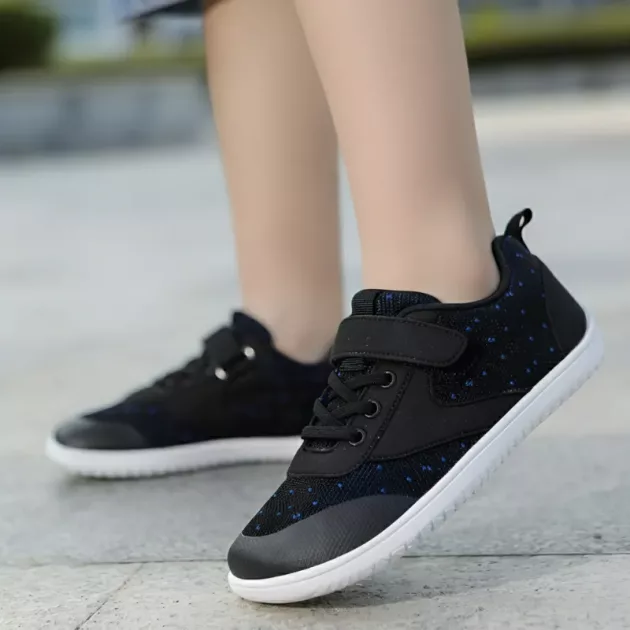 wide toebox shoes, wide fit sneakers, barefoot shoes, barefoot running shoes, wide fit trainers